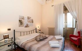Piazza Statuto Comfy APT - with 2 Balconies